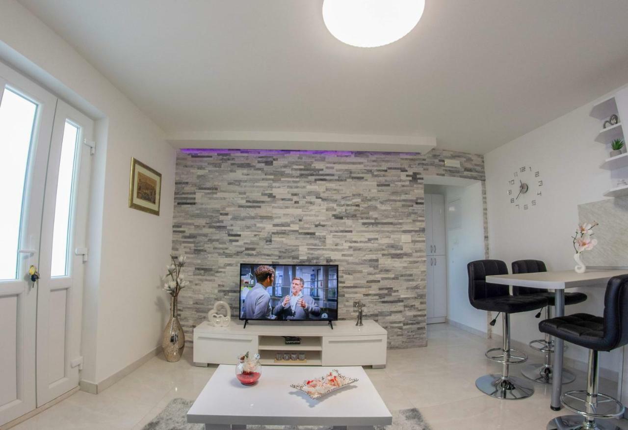 S & V Deluxe Apartments Dubrovnik Exterior photo